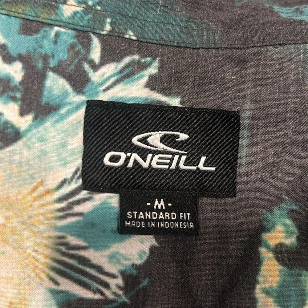 O’Neill Boys Standard Tropical Floral Print Short Sleeve Button Front Shirt Med - Picture 7 of 8